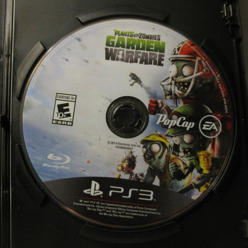 Playstation 3 / PS3 video game: Plants vs Zombies - Garden Warfare
